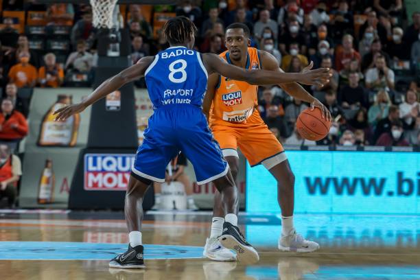 米依旧保持 米依旧保持