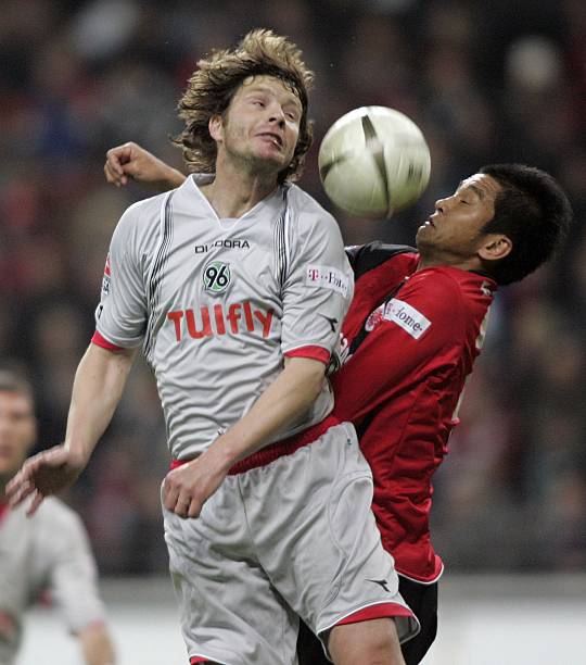 与凌厉攻势 与凌厉攻势